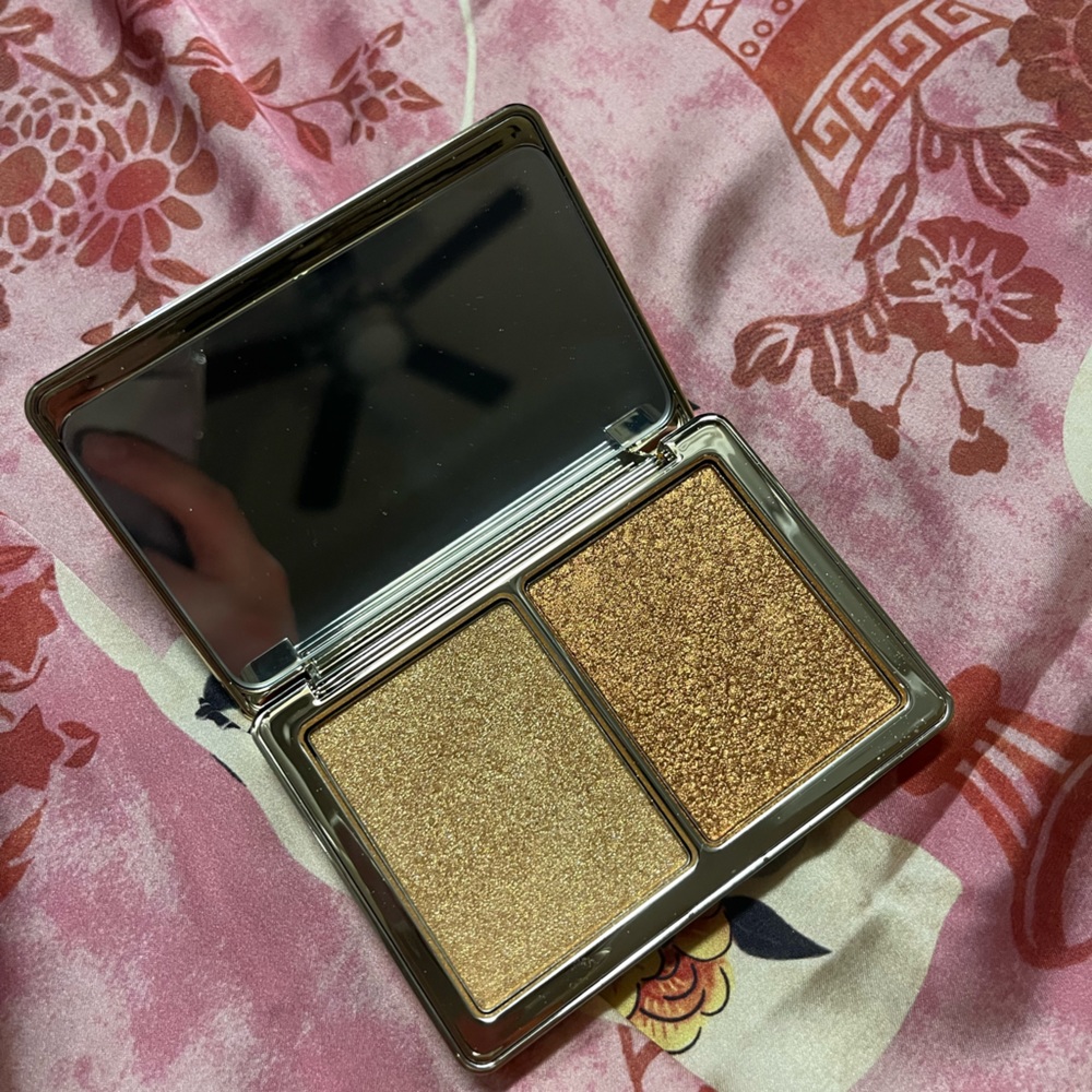NATASHA DENONA GENTLY USED LIMITED EDITION GLOW GOLD DUAL HIGHLIGHTER PALETTE
